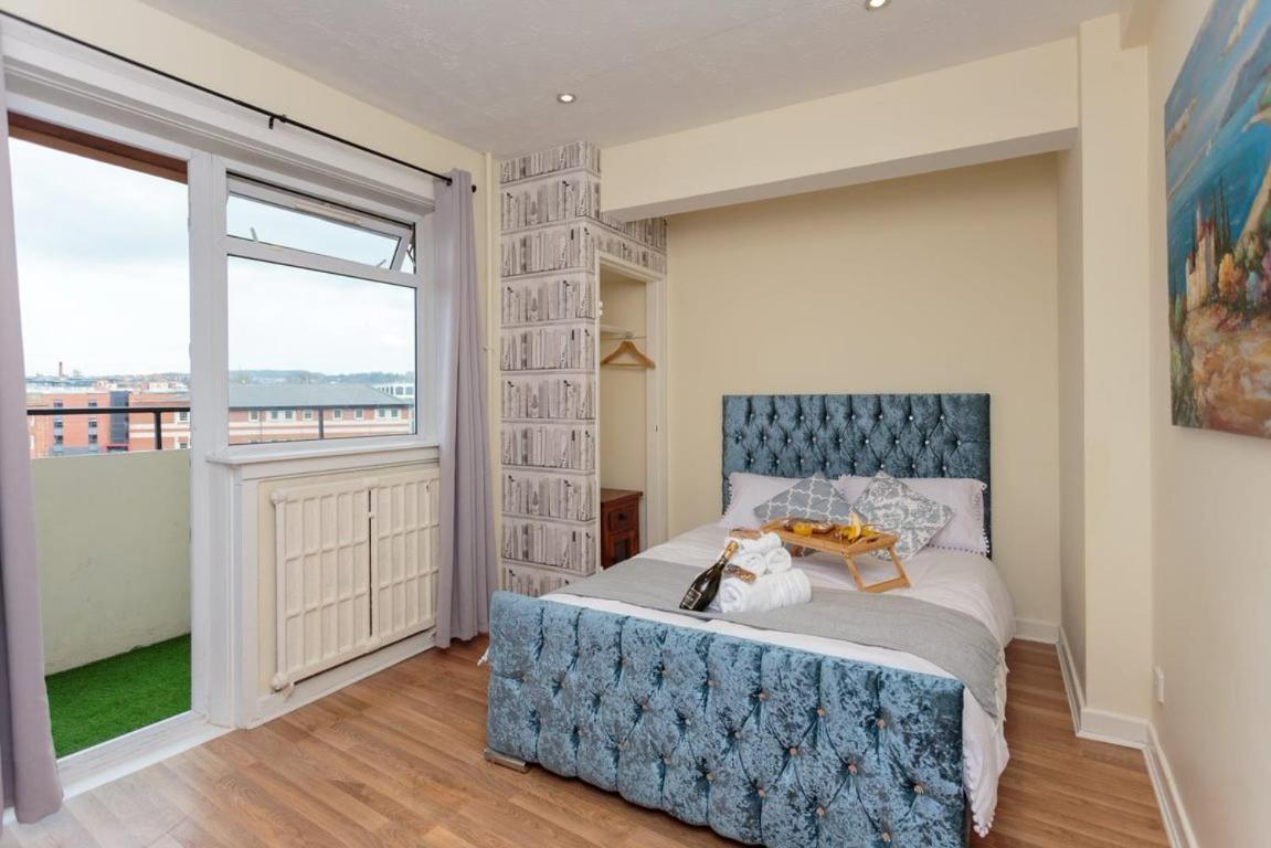 Gorgeous 3-Bed Flat, 15 Minutes To City Centre Édimbourg Extérieur photo